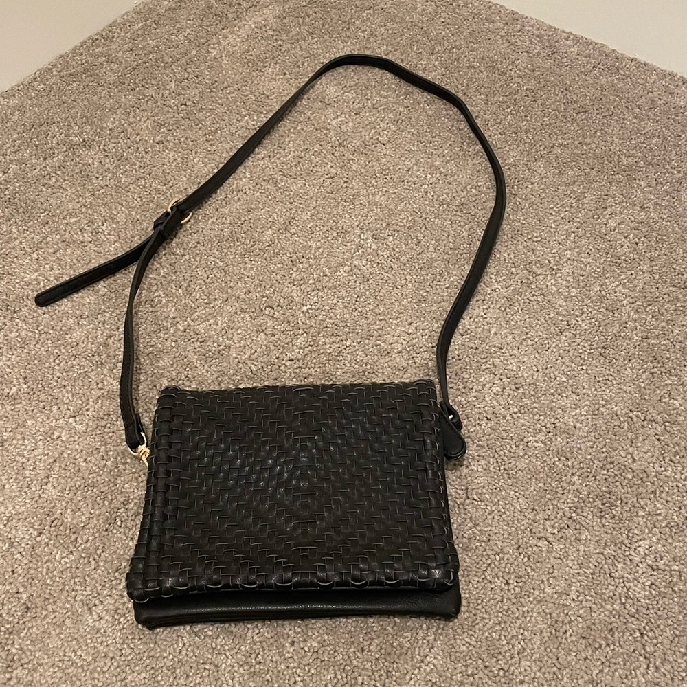 NWOT Black Woven Crossbody Bag‎